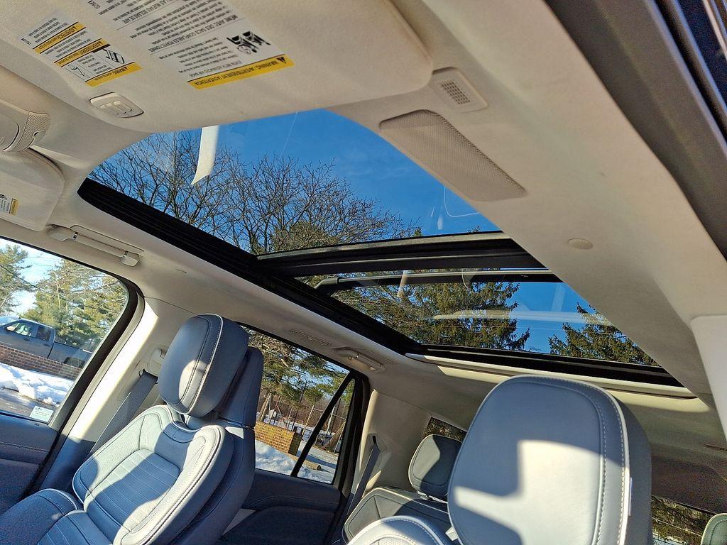 used 2023 Lincoln Navigator L car, priced at $65,900