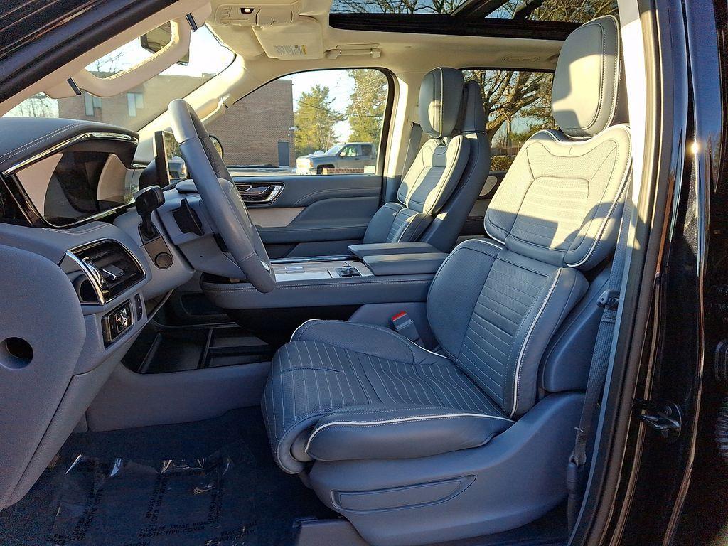 used 2023 Lincoln Navigator L car, priced at $65,900
