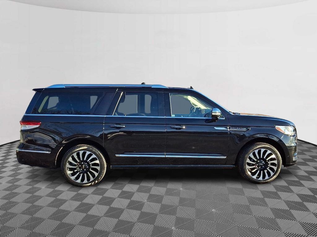 used 2023 Lincoln Navigator L car, priced at $67,900