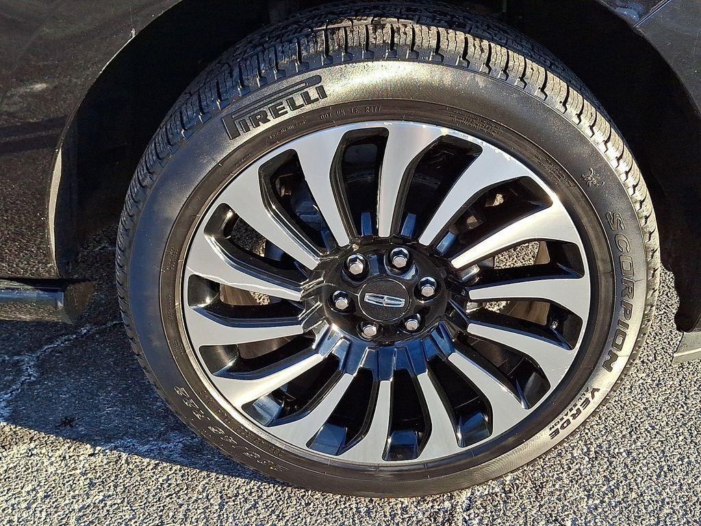 used 2023 Lincoln Navigator L car, priced at $65,900