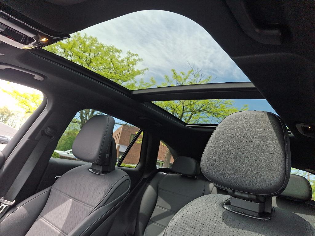 used 2026 Mercedes-Benz GLC 300 car, priced at $52,900