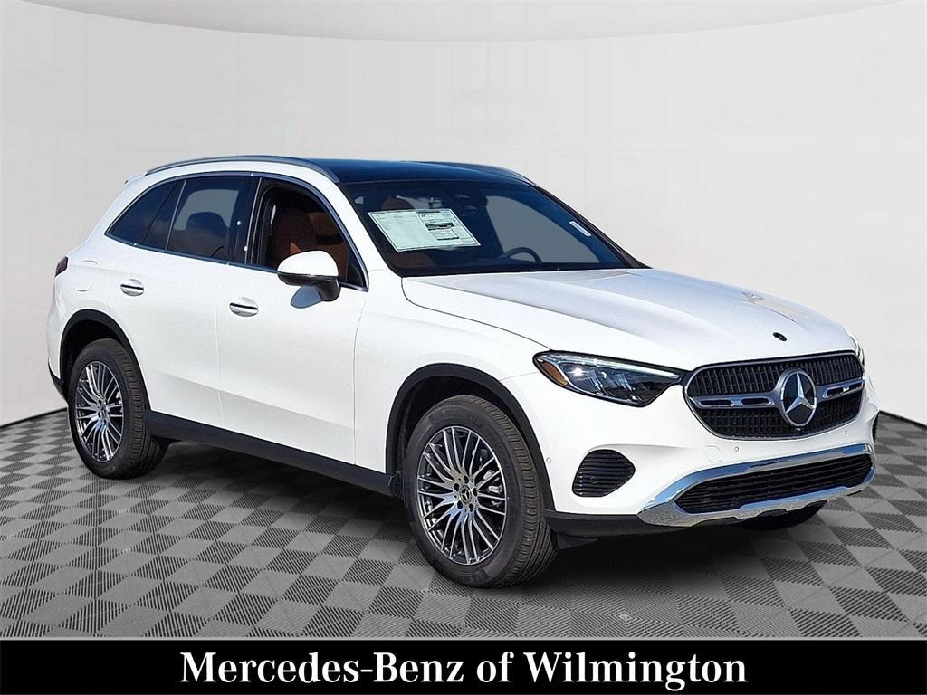 new 2026 Mercedes-Benz GLC 300 car, priced at $54,585