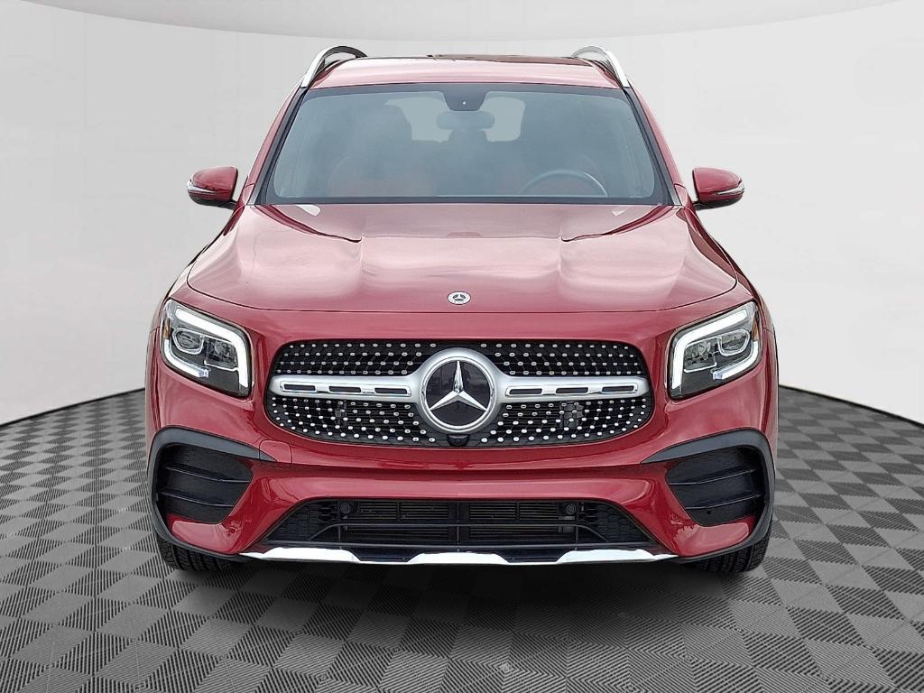 used 2022 Mercedes-Benz GLB 250 car, priced at $33,900