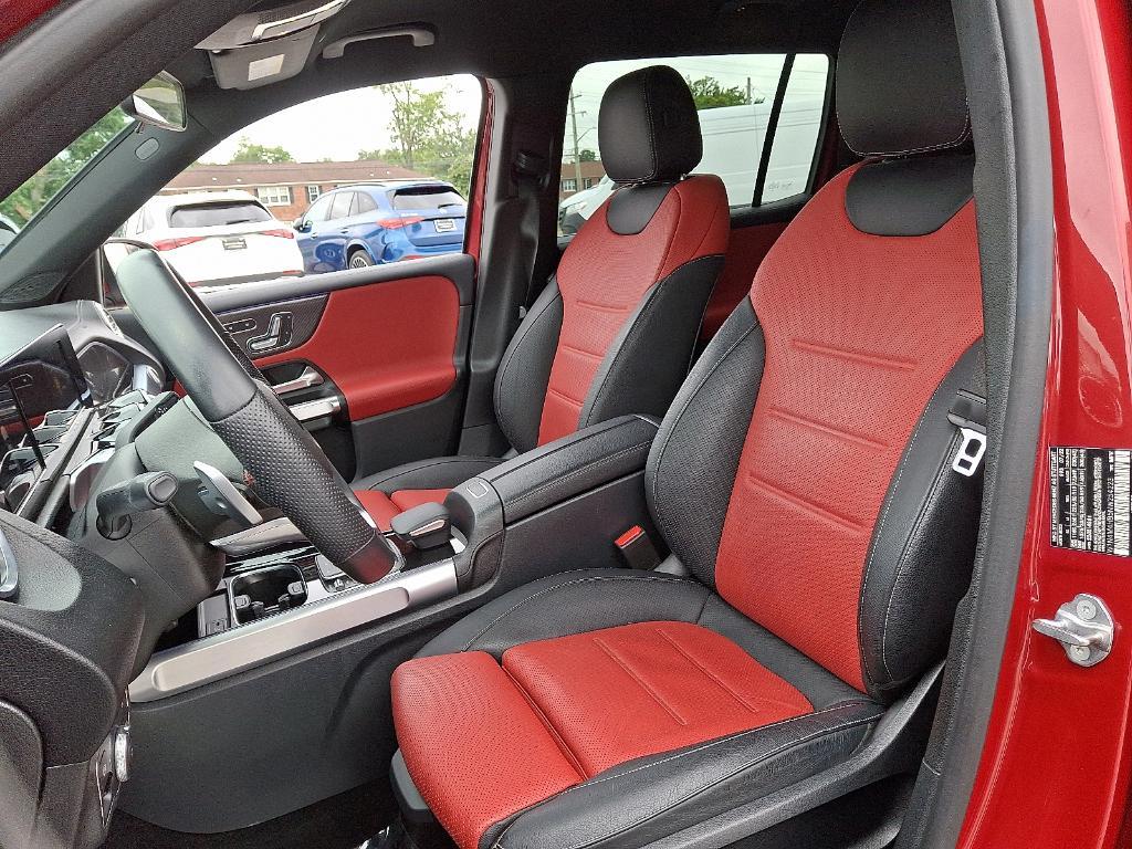 used 2022 Mercedes-Benz GLB 250 car, priced at $33,900