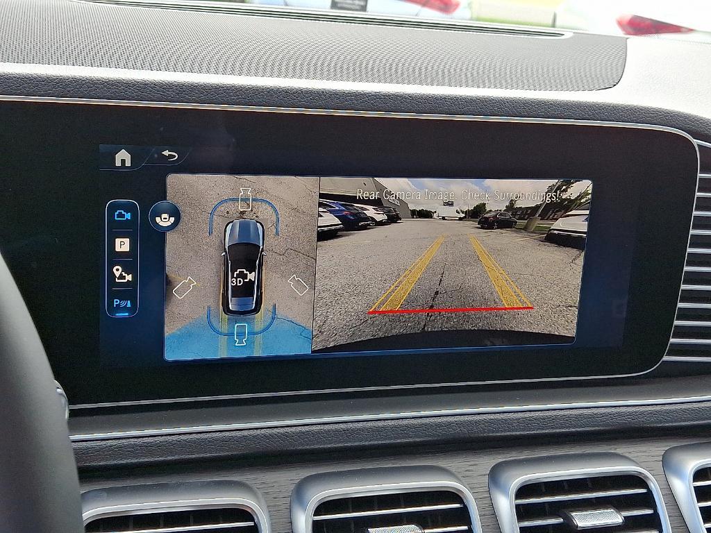 new 2025 Mercedes-Benz GLE 450e car