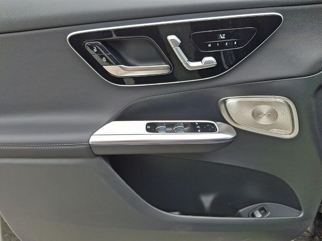 new 2026 Mercedes-Benz GLC 300 car, priced at $60,085