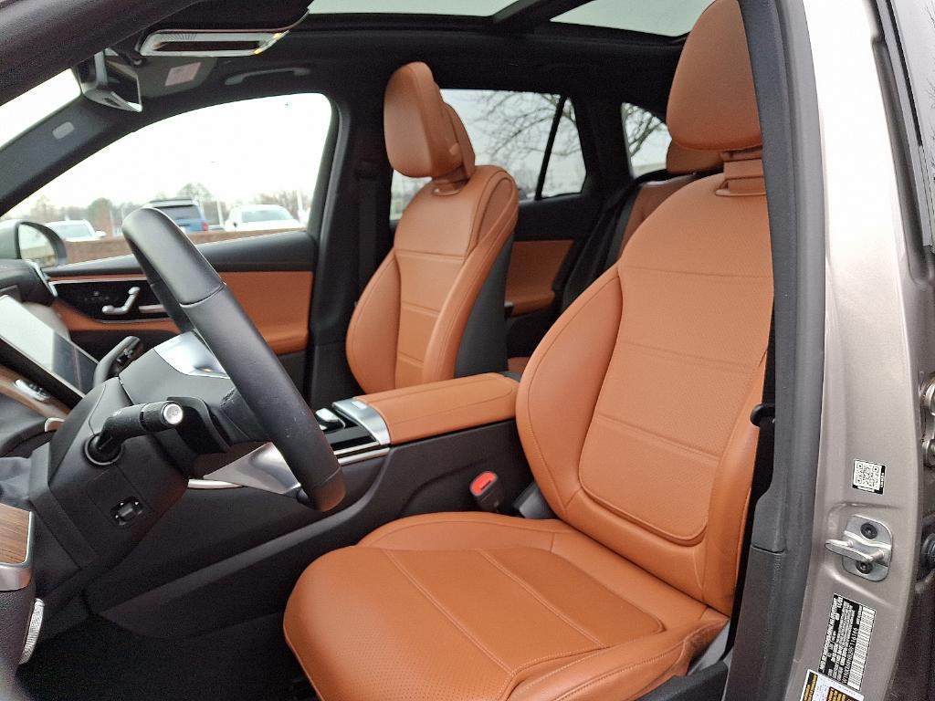 used 2024 Mercedes-Benz GLC 300 car, priced at $45,900