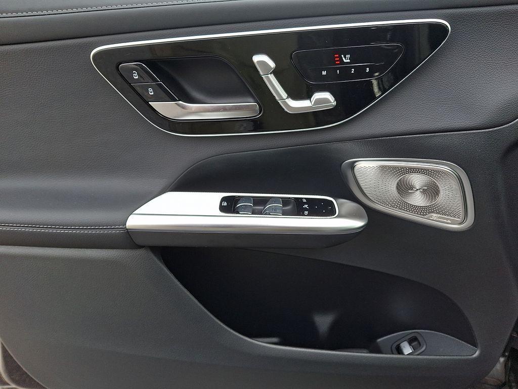 new 2026 Mercedes-Benz GLC 300 car, priced at $61,300