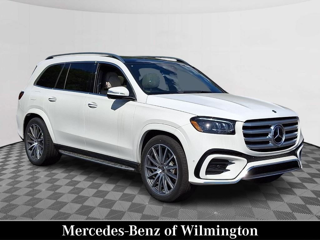 new 2026 Mercedes-Benz GLS 580 car, priced at $120,335