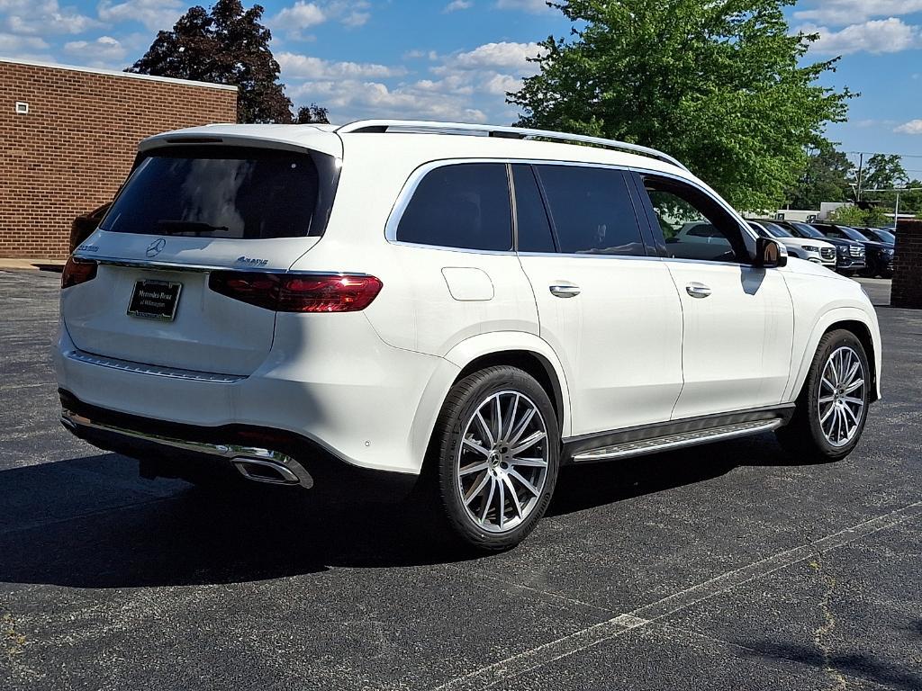 new 2026 Mercedes-Benz GLS 580 car, priced at $121,255