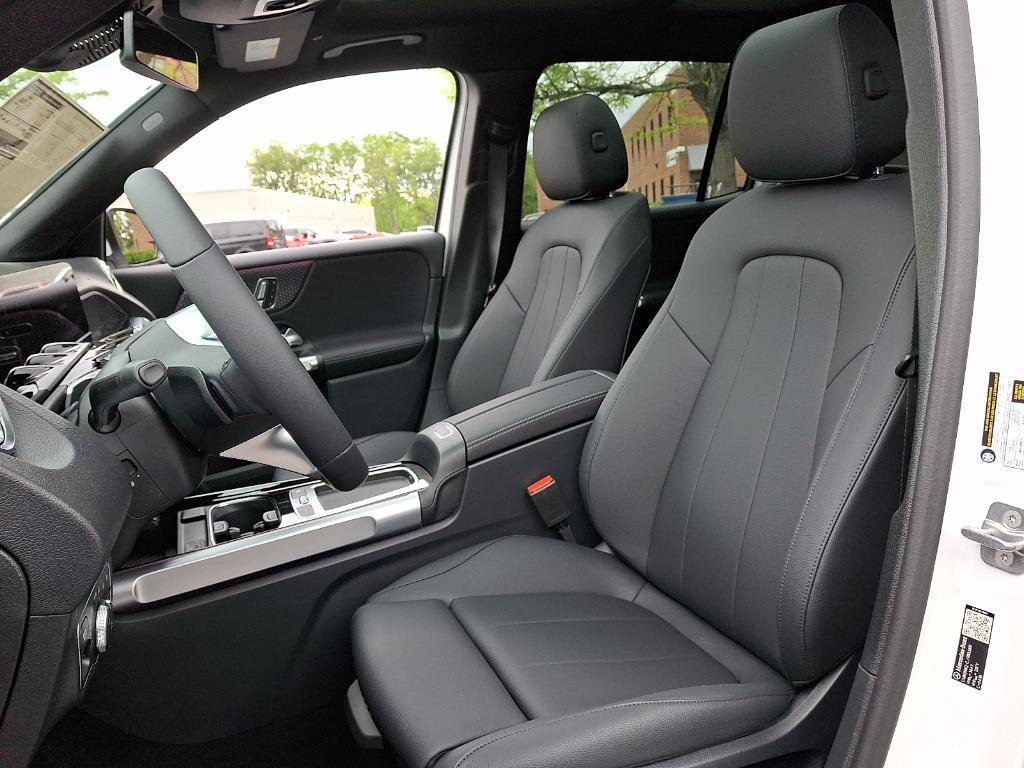 new 2026 Mercedes-Benz GLB 250 car, priced at $51,835