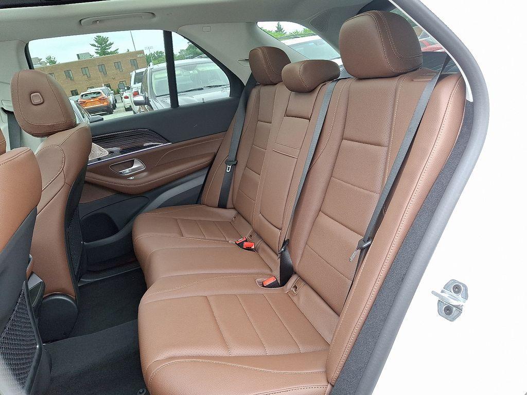 new 2026 Mercedes-Benz GLE 350 car, priced at $72,200