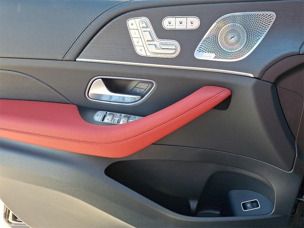 new 2026 Mercedes-Benz GLE 450 car, priced at $90,920