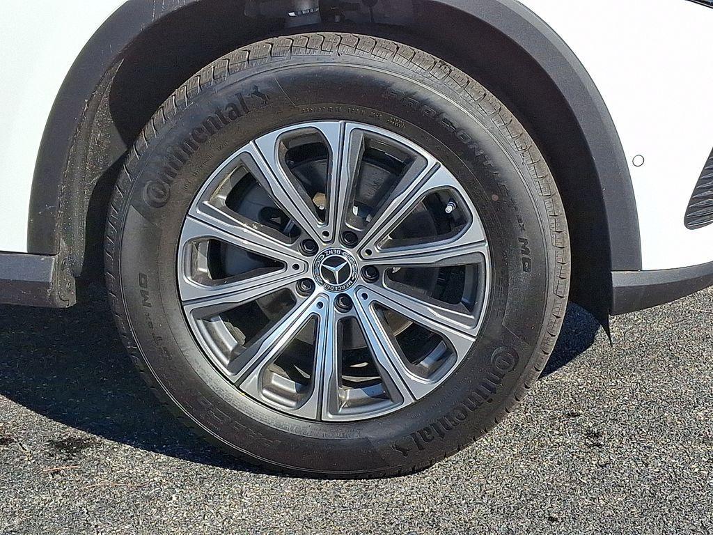 used 2026 Mercedes-Benz GLC 300 car, priced at $52,900