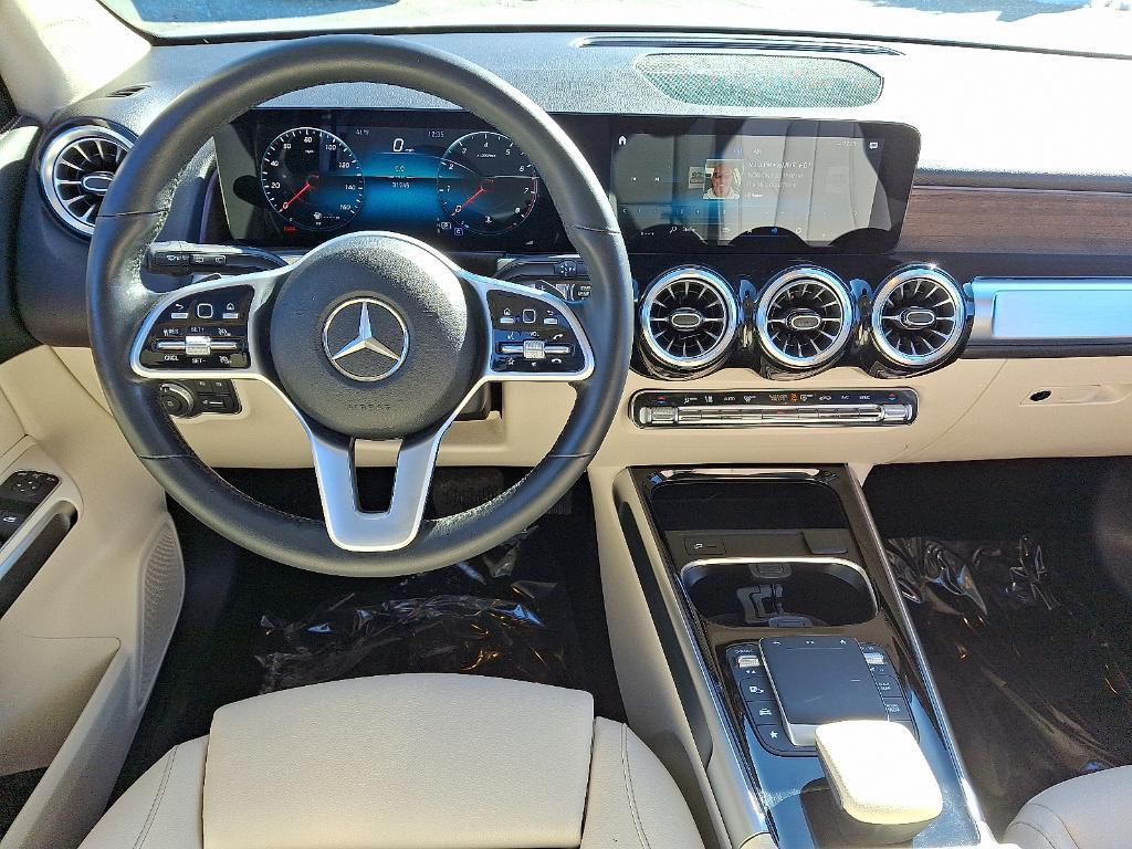 used 2022 Mercedes-Benz GLB 250 car, priced at $30,900