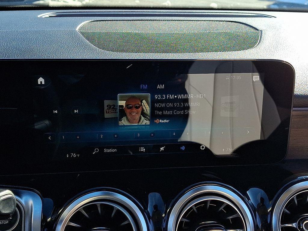 used 2022 Mercedes-Benz GLB 250 car, priced at $30,900