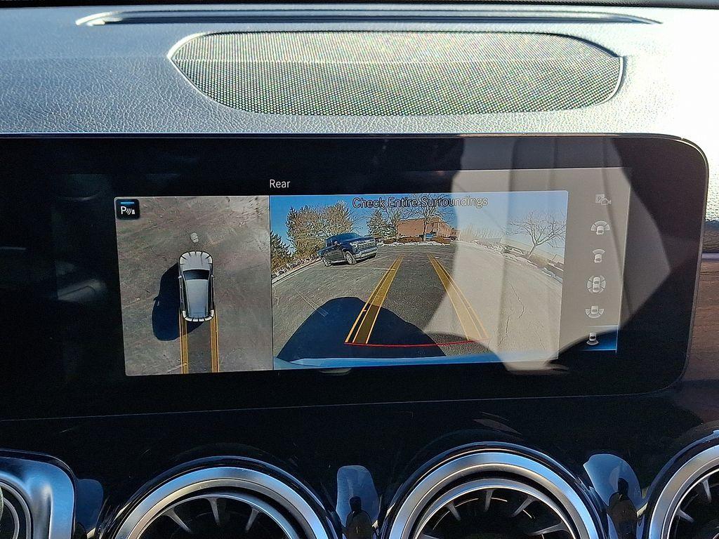 used 2022 Mercedes-Benz GLB 250 car, priced at $30,900