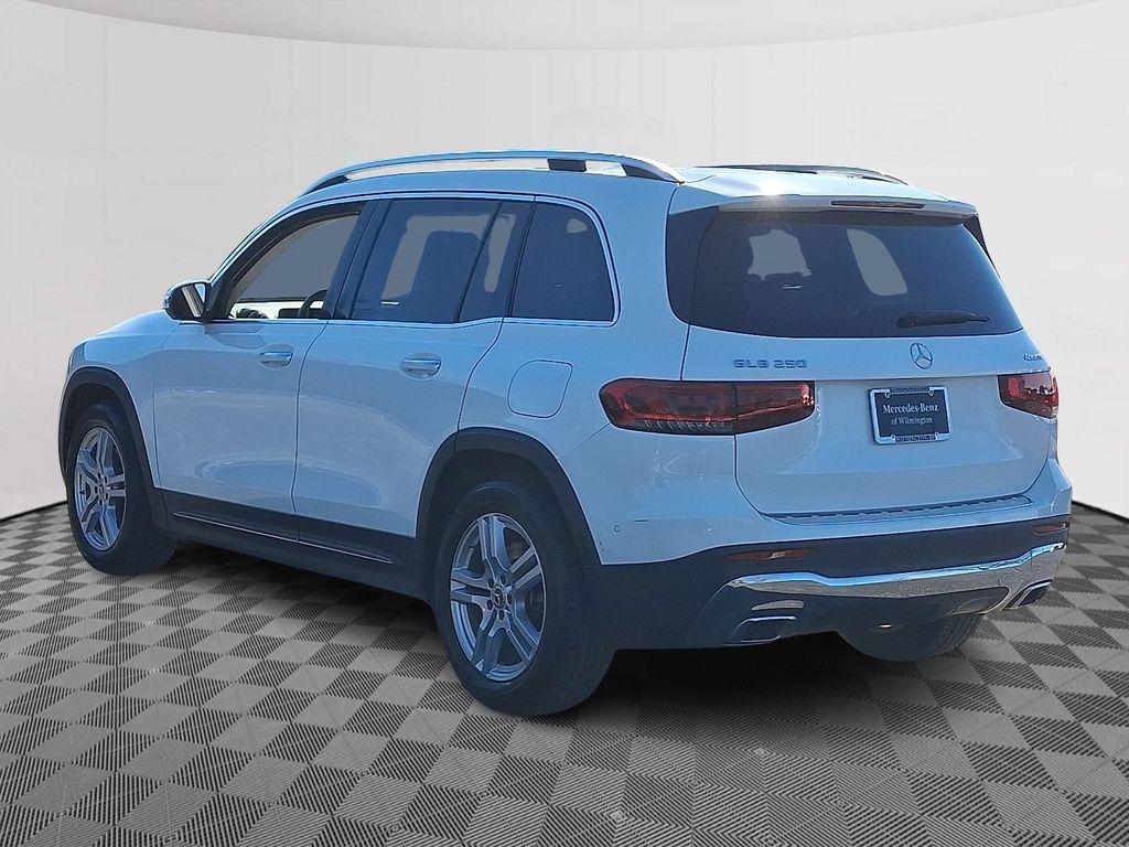 used 2022 Mercedes-Benz GLB 250 car, priced at $30,900