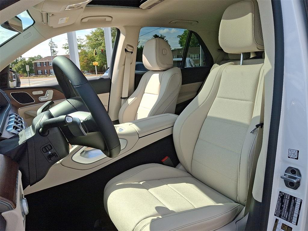 new 2026 Mercedes-Benz GLE 350 car, priced at $67,845