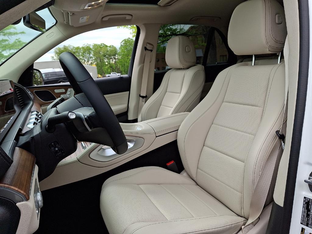 new 2026 Mercedes-Benz GLE 350 car, priced at $68,360