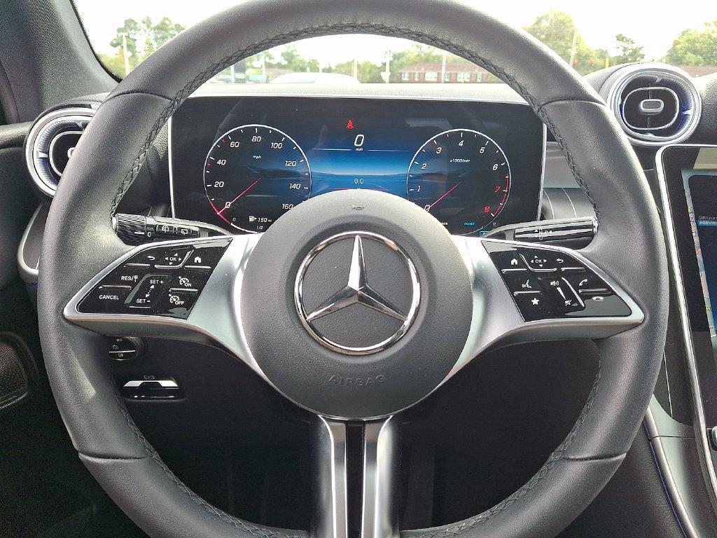 Mercedes-Benz GLC view 19