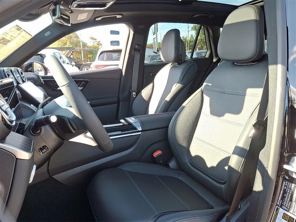 new 2026 Mercedes-Benz GLC 300 car, priced at $57,585