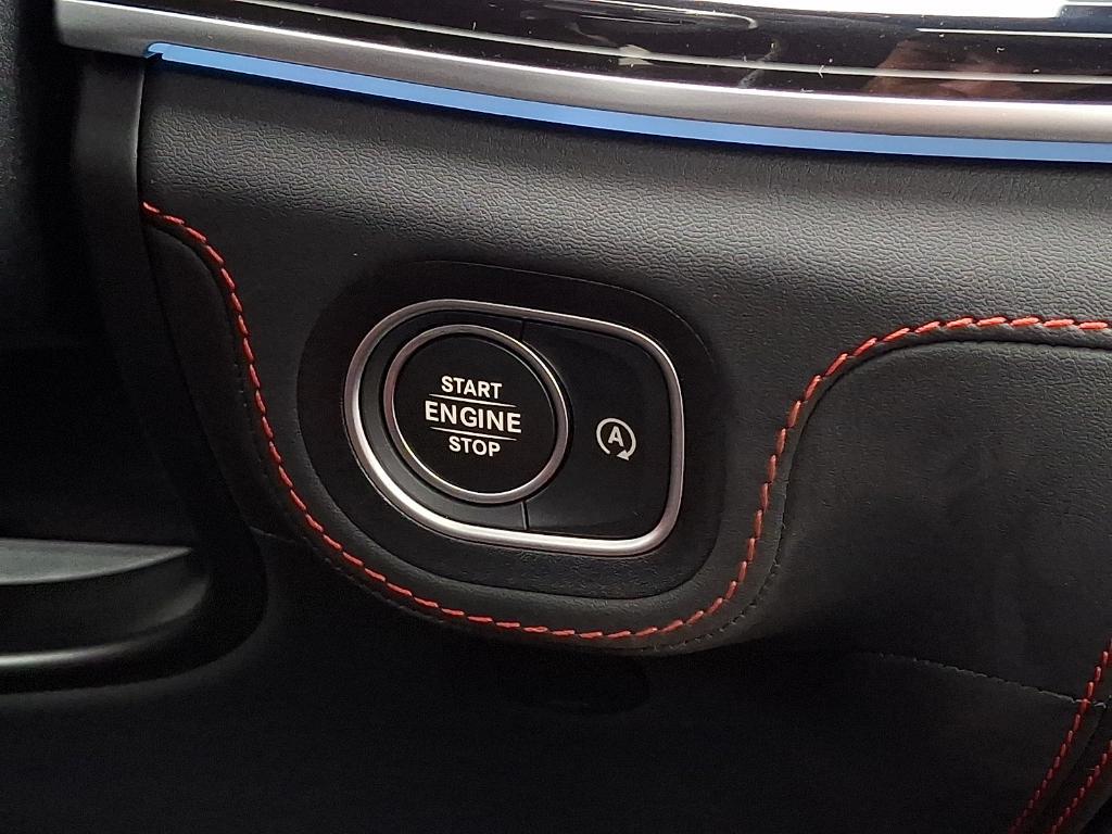 new 2026 Mercedes-Benz AMG GLE 53 car, priced at $96,895