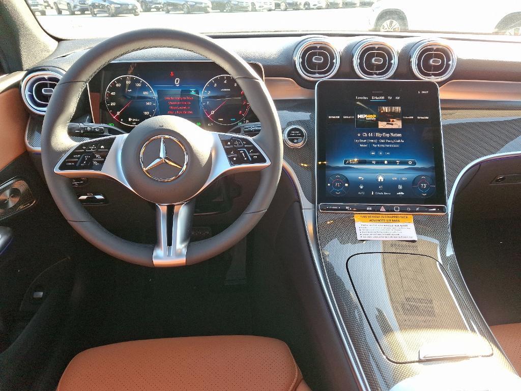 new 2025 Mercedes-Benz GLC 300 car