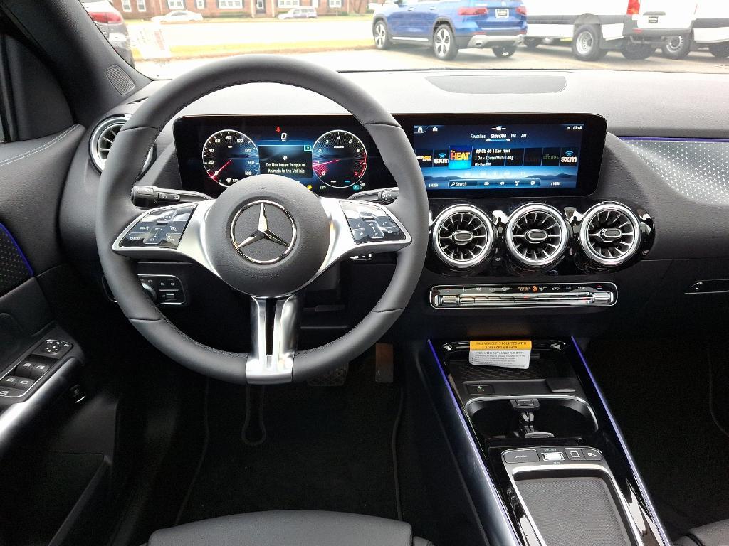 used 2025 Mercedes-Benz GLA 250 car, priced at $40,900