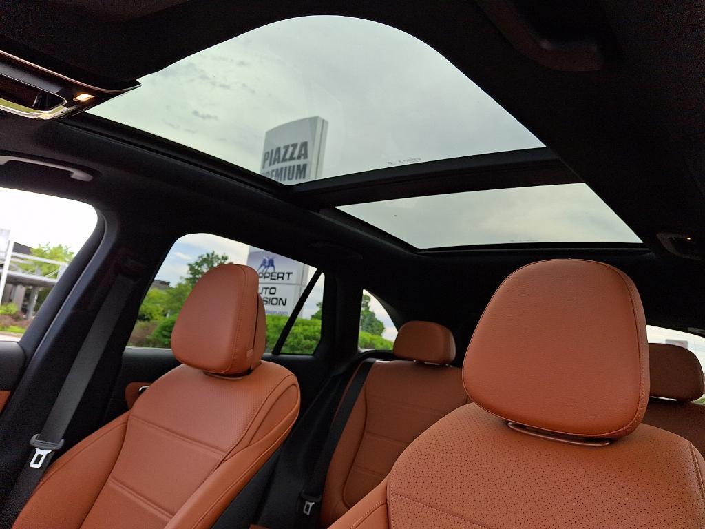 new 2026 Mercedes-Benz GLC 300 car, priced at $55,735