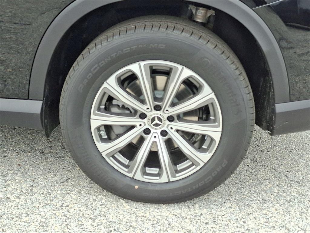 new 2026 Mercedes-Benz GLC 300 car, priced at $57,770