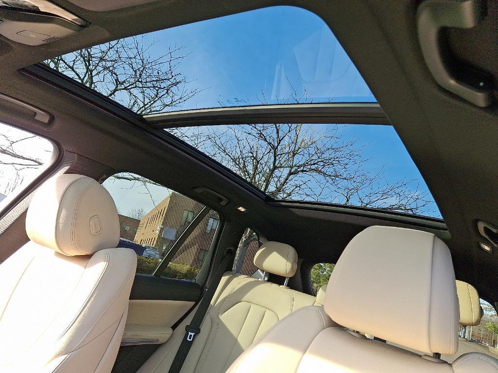 used 2022 BMW X5 car, priced at $37,900