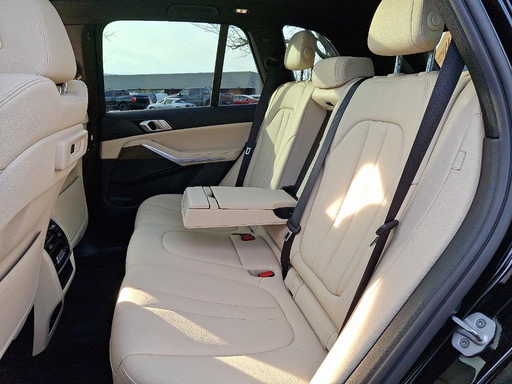 used 2022 BMW X5 car, priced at $37,900