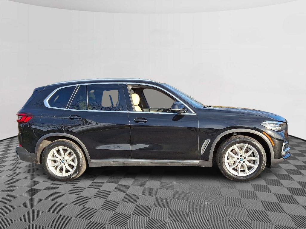 used 2022 BMW X5 car, priced at $37,900