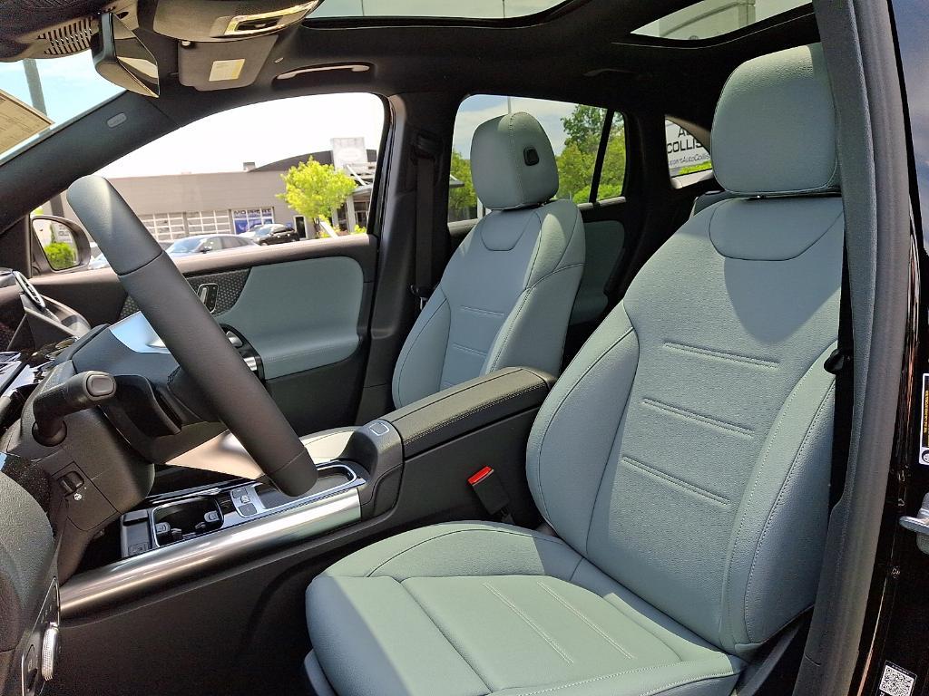 new 2026 Mercedes-Benz GLA 250 car, priced at $47,520