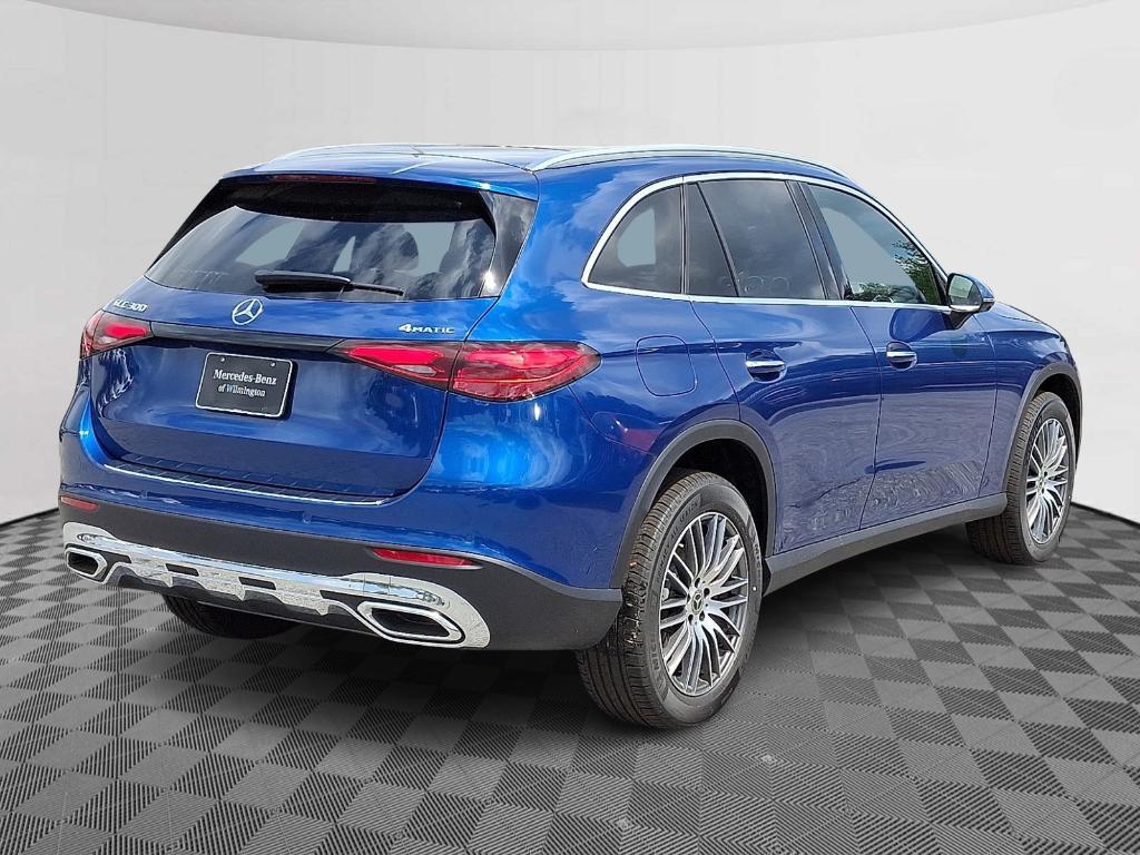 new 2025 Mercedes-Benz GLC 300 car, priced at $57,955