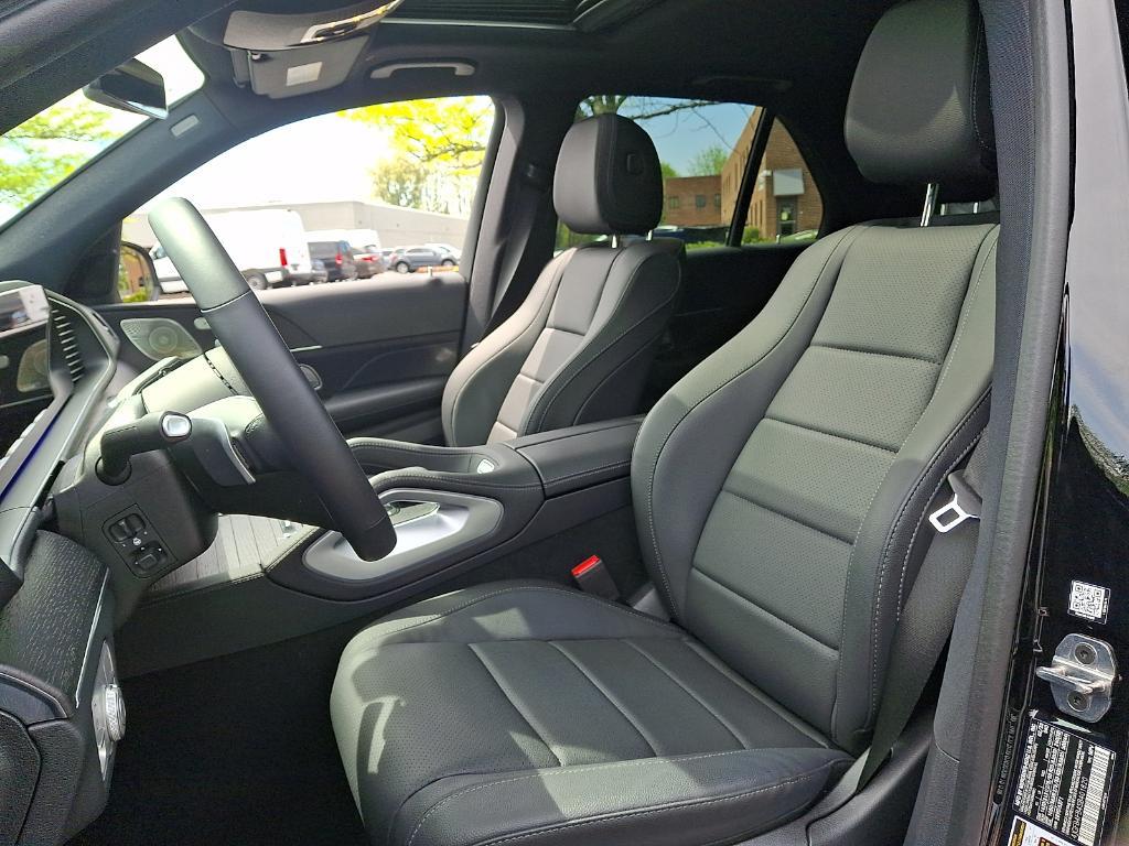 used 2025 Mercedes-Benz GLE 350 car, priced at $61,900