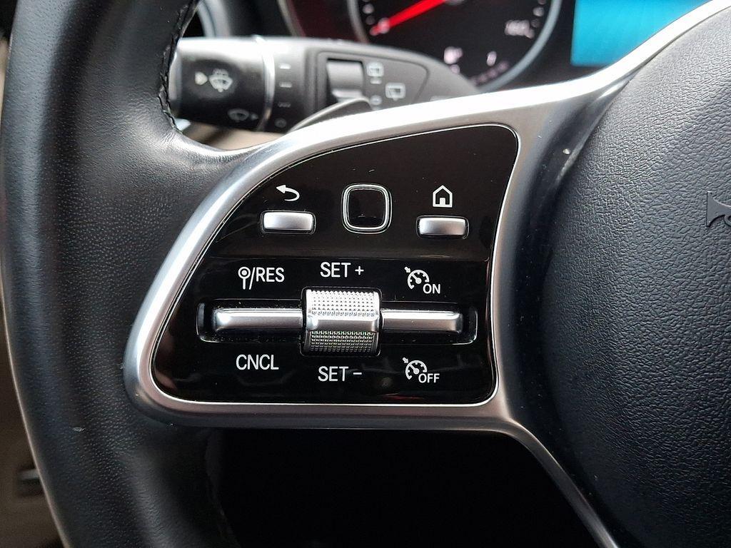 used 2020 Mercedes-Benz GLC 300 car, priced at $23,900