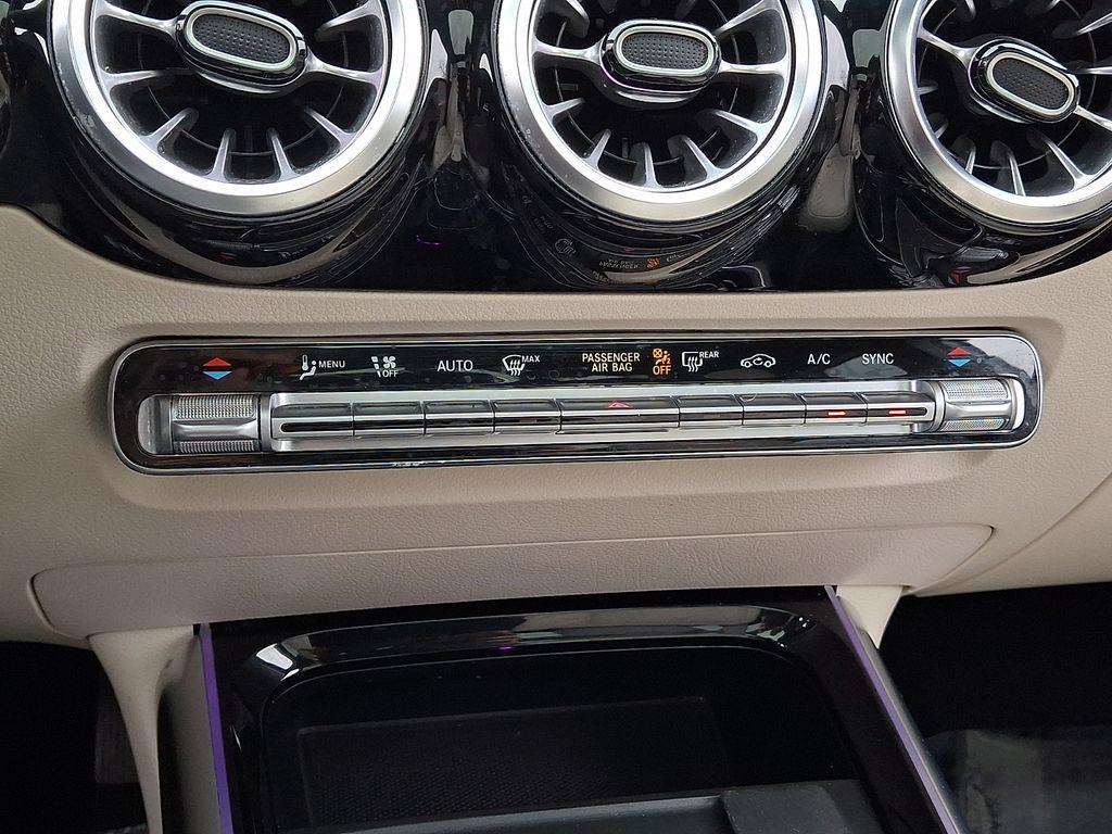 used 2022 Mercedes-Benz GLA 250 car, priced at $30,900