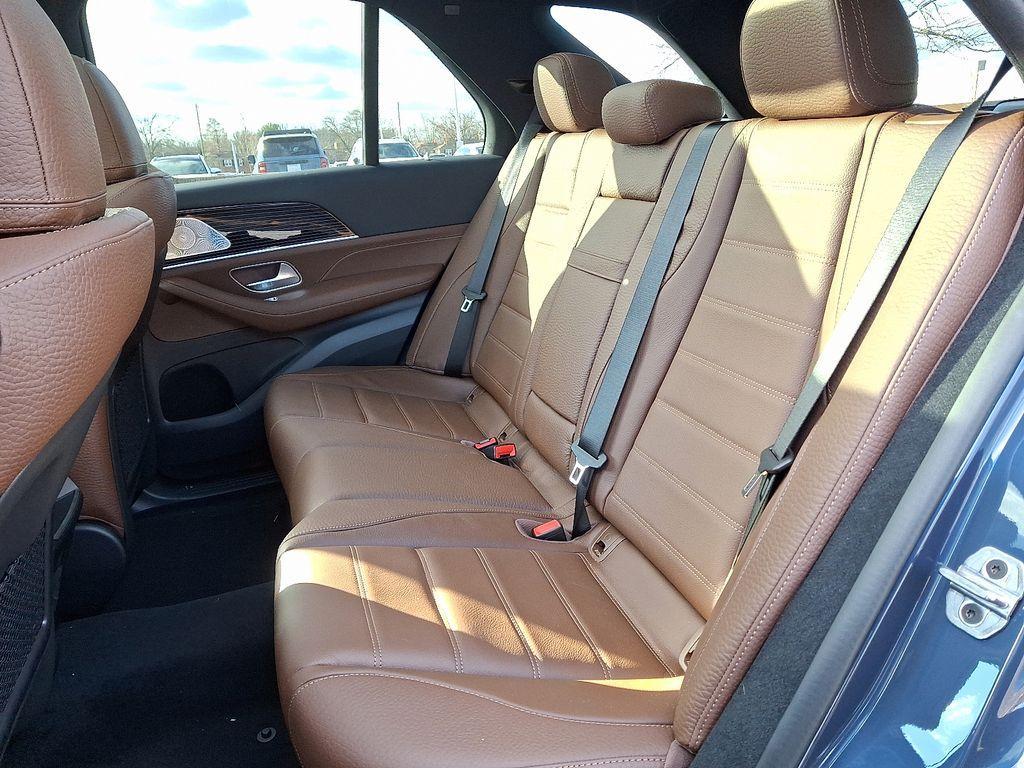 new 2026 Mercedes-Benz GLE 350 car, priced at $78,125