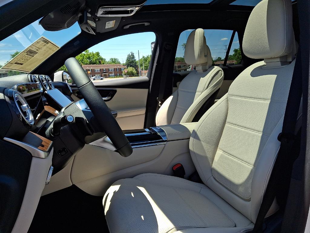 new 2026 Mercedes-Benz GLC 300 car, priced at $60,205