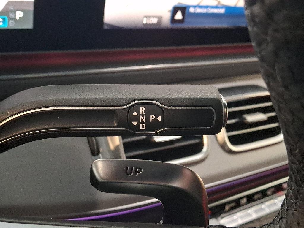 Mercedes-Benz GLE view 13