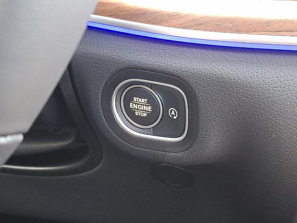 new 2026 Mercedes-Benz GLE 350 car, priced at $72,500