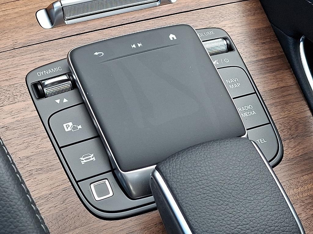 new 2026 Mercedes-Benz GLE 350 car, priced at $72,500