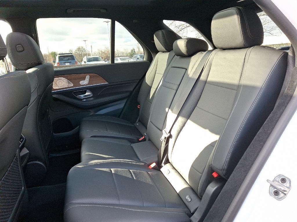 new 2026 Mercedes-Benz GLE 350 car, priced at $72,500