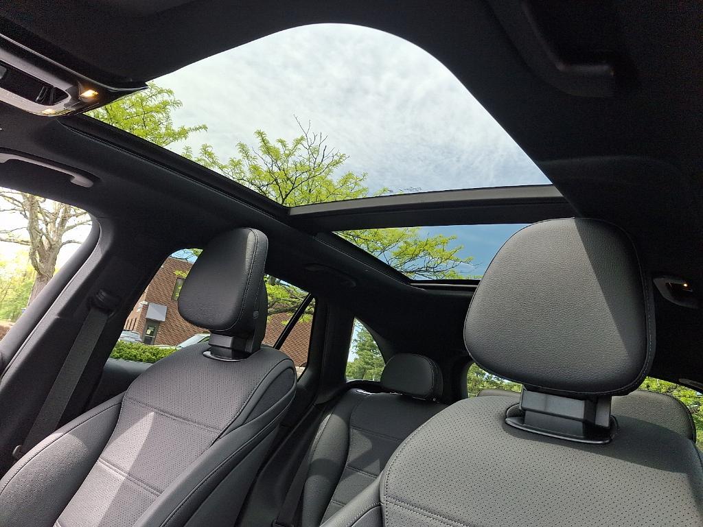 used 2026 Mercedes-Benz GLC 300 car, priced at $54,900