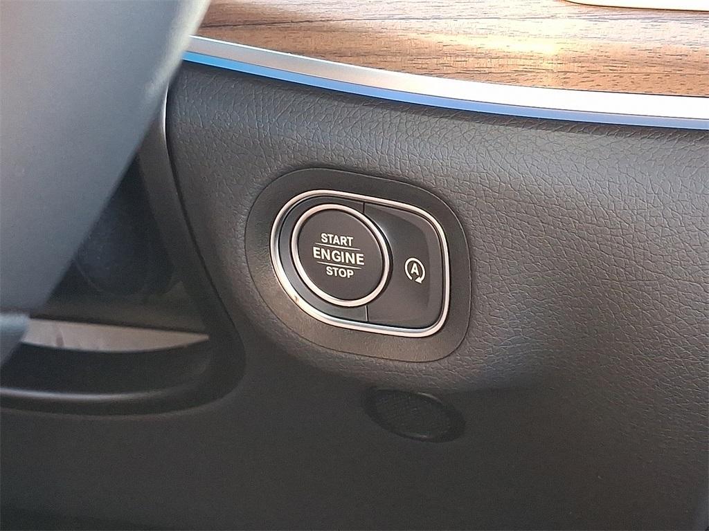 new 2026 Mercedes-Benz GLE 350 car, priced at $72,050