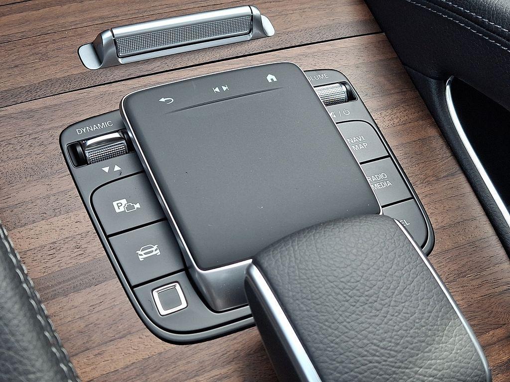 new 2026 Mercedes-Benz GLE 350 car, priced at $71,550