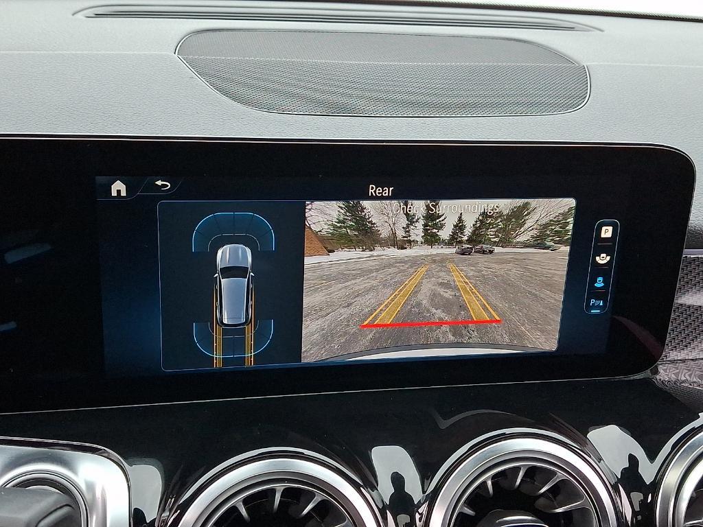 used 2024 Mercedes-Benz GLB 250 car, priced at $37,900