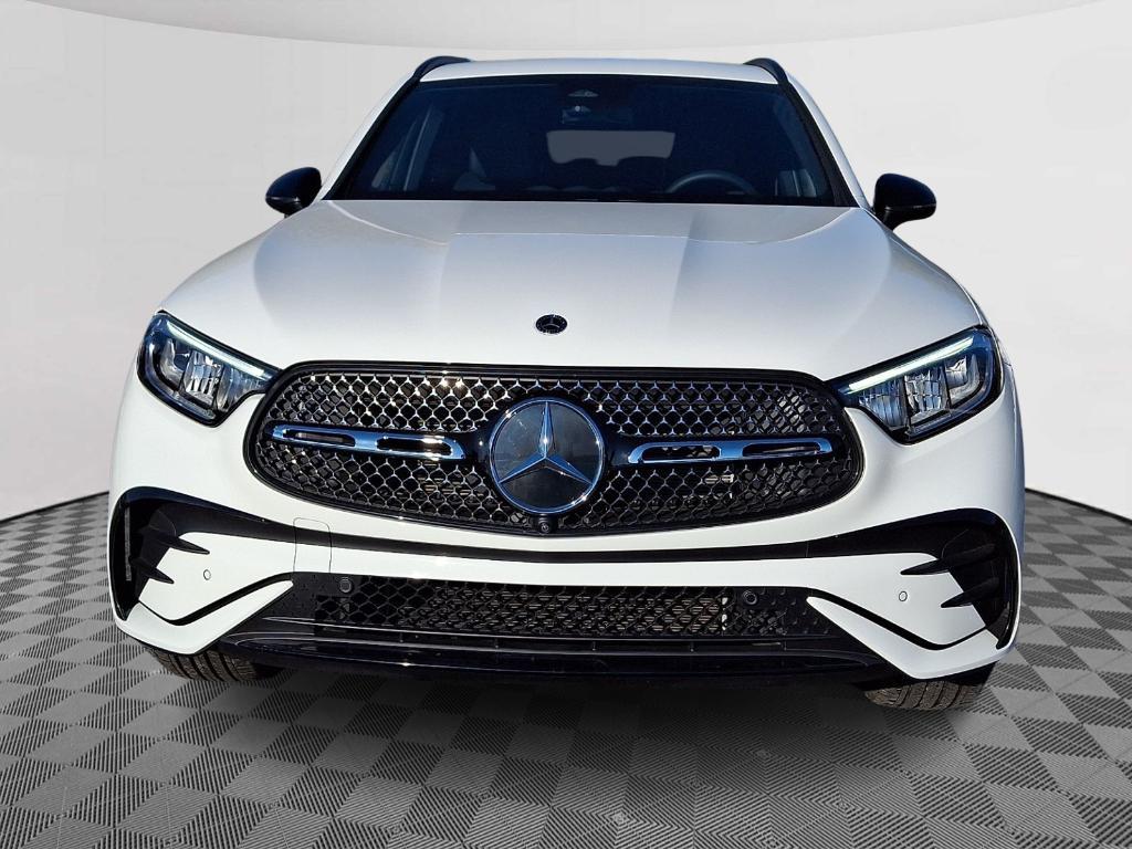 used 2023 Mercedes-Benz GLC 300 car, priced at $39,900